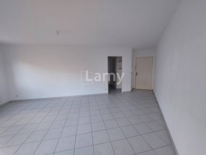 Maison à louer, 66m², NIMES