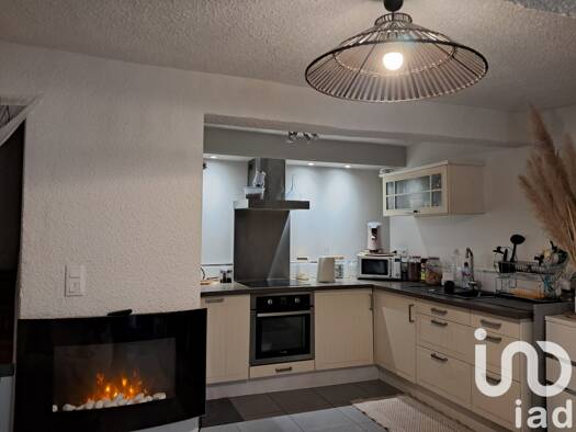 Maison de ville à vendre 65 000 € 2 pièces 1 chambre 45 m² Centre Lézignan-Corbières 11200