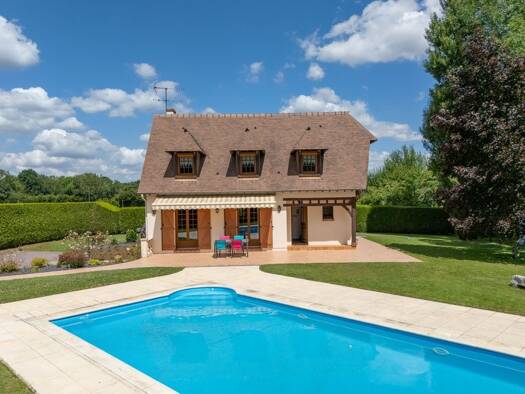 Maison à vendre 295 000 € 5 pièces 3 chambres 96 m² 3 200 m² de terrain Lieurey 27560