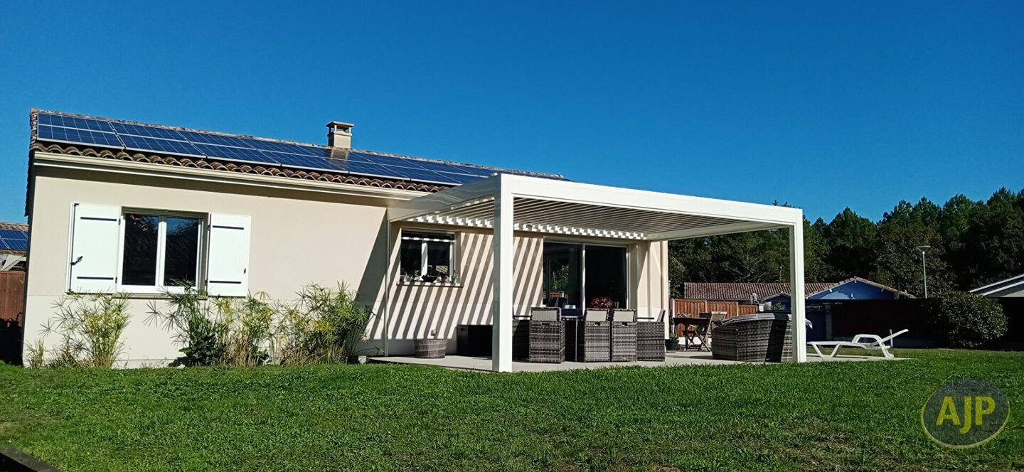 Maison à vendre, 83m², LE PORGE