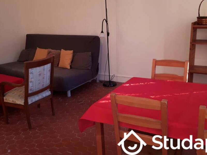 Maison à louer, 60m², MARSEILLE 3E