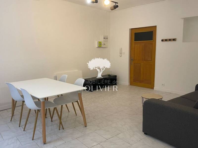 Maison à louer, 28m², APT