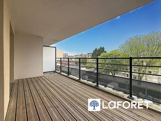 Appartement à vendre 219 900 € 3 pièces 2 chambres 60 m² Étage 3/5 Grosse Pierre-Foch-Dunant-Guynemer-Collinet Meaux 77100