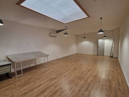 Espace bureau à vendre 54 000 € 50 m² de bureaux Centre Irigny 69540