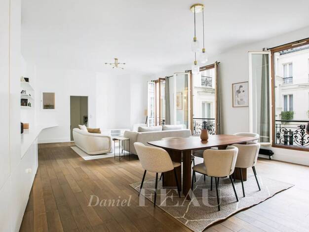 Appartement à vendre 1 790 000 € 5 pièces 3 chambres 125 m² Étage 3/6 Saint Philippe du Roule Paris 8ème arrondissement 75008