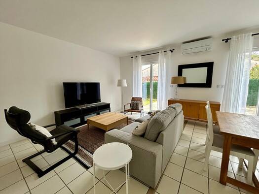 Appartement à louer - première occupation 1 200 € 4 pièces 3 chambres 85 m² RDC Côte Pavée-L Hers-La Terrasse Toulouse 31500