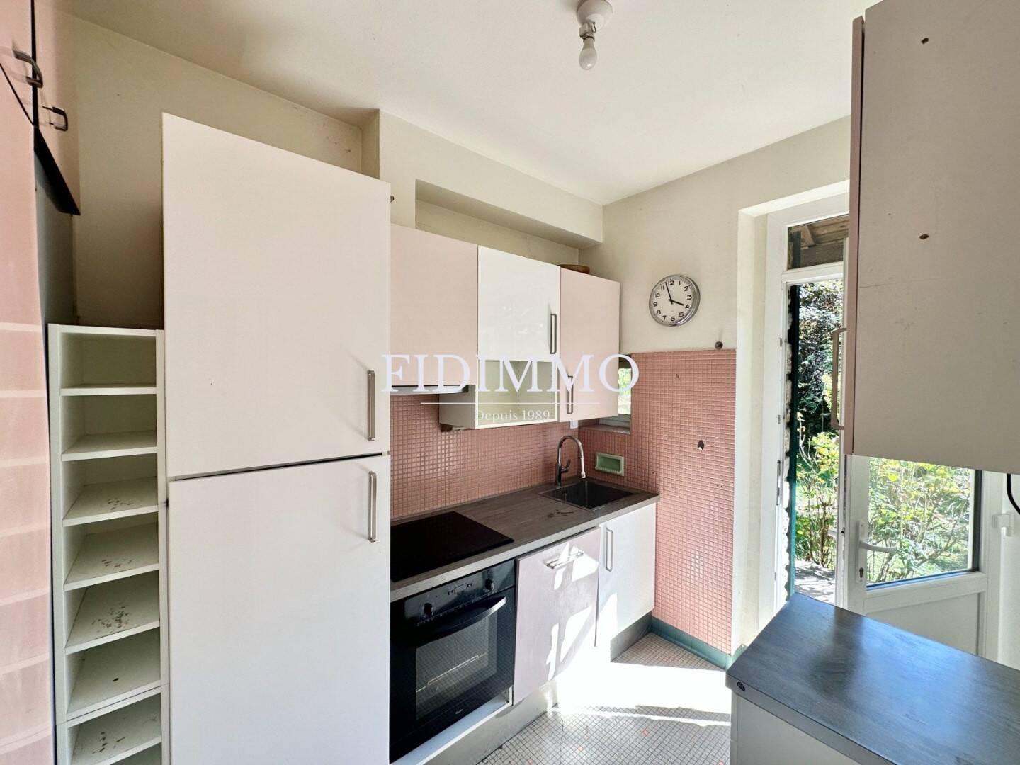 Maison à vendre, 221m², SAINT MAUR DES FOSSES