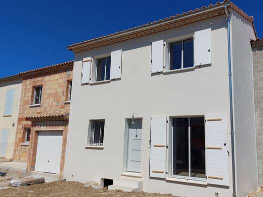 Terrain avec maison neuve à vendre 194 160 € 3 pièces 2 chambres 65 m² 300 m² de terrain Cabrières-d'Avignon 84220