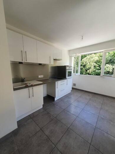 Appartement à louer 500 € 2 pièces 33 m² Étage 2/1 Royat 63130