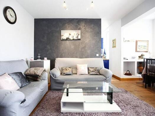 Appartement à vendre - Neuf 320 000 € 4 pièces 3 chambres 81 m² 1er étage Secteur Périphérique Calvi 20260