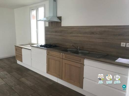 Maison à louer 810 € 4 pièces 3 chambres 100 m² Fontet 33190
