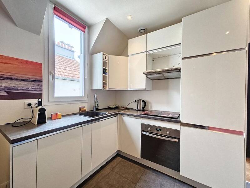 Maison à louer, 28m², SURESNES