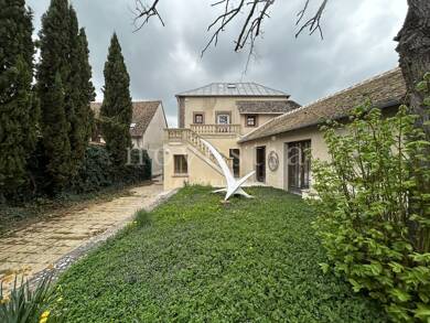 Maison à vendre 310 000 € 8 pièces 3 chambres 333 m² 1 400 m² de terrain Rouvres 28260