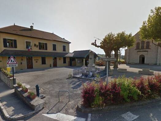 Terrain avec maison neuve à vendre 227 500 € 4 pièces 3 chambres 90 m² 587 m² de terrain Saint-Sorlin-de-Morestel 38510