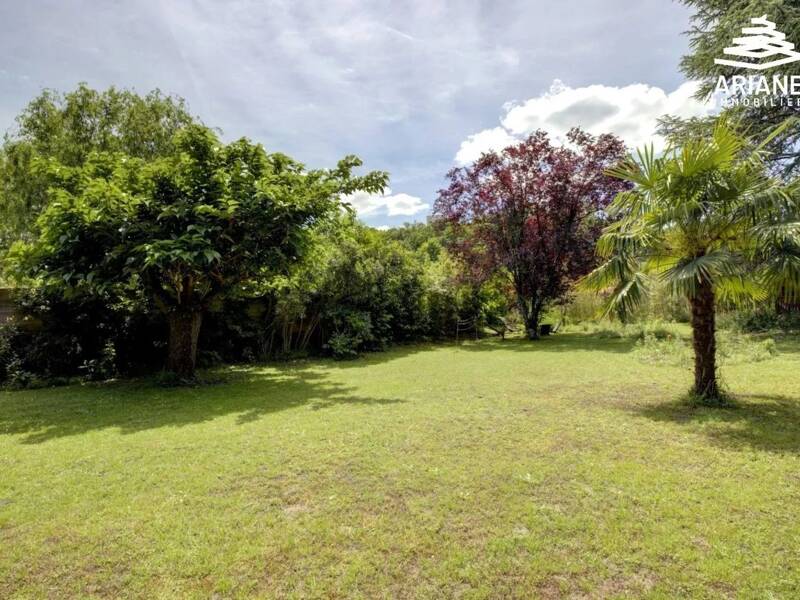 Maison à vendre, 210m², SAINTE FOY LES LYON