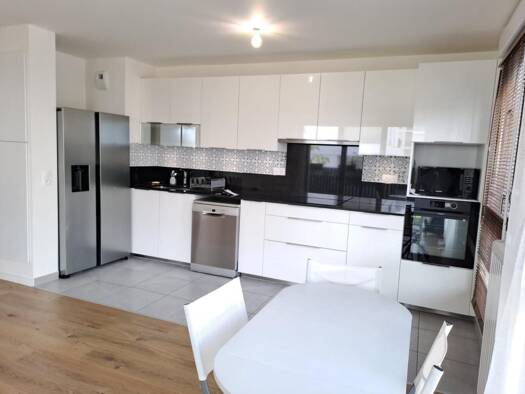 Appartement à louer 1 400 € 3 pièces 2 chambres 61 m² 1er étage Arche Guedon Torcy 77200