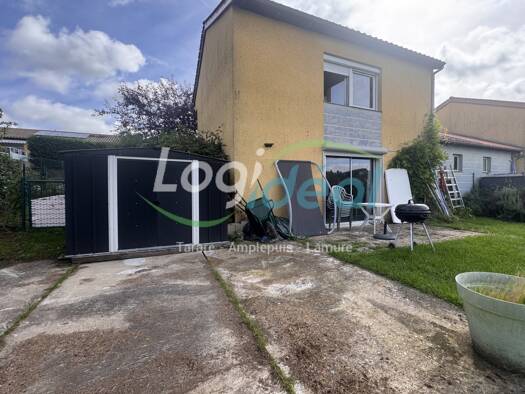 Maison à vendre 185 000 € 4 pièces 3 chambres 88 m² 690 m² de terrain Amplepuis 69550