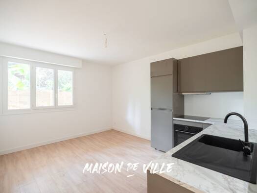 Appartement à vendre 179 000 € 2 pièces 1 chambre 39,2 m² RDC/6 Marseille 8ème arrondissement 13008