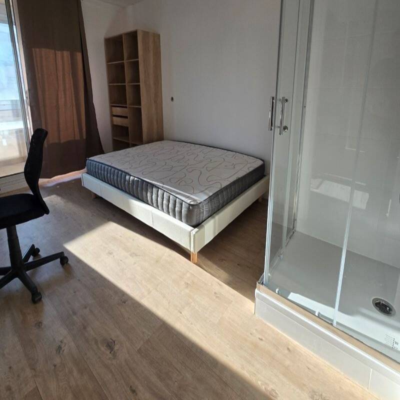 Maison à louer, 10m², VAULX EN VELIN