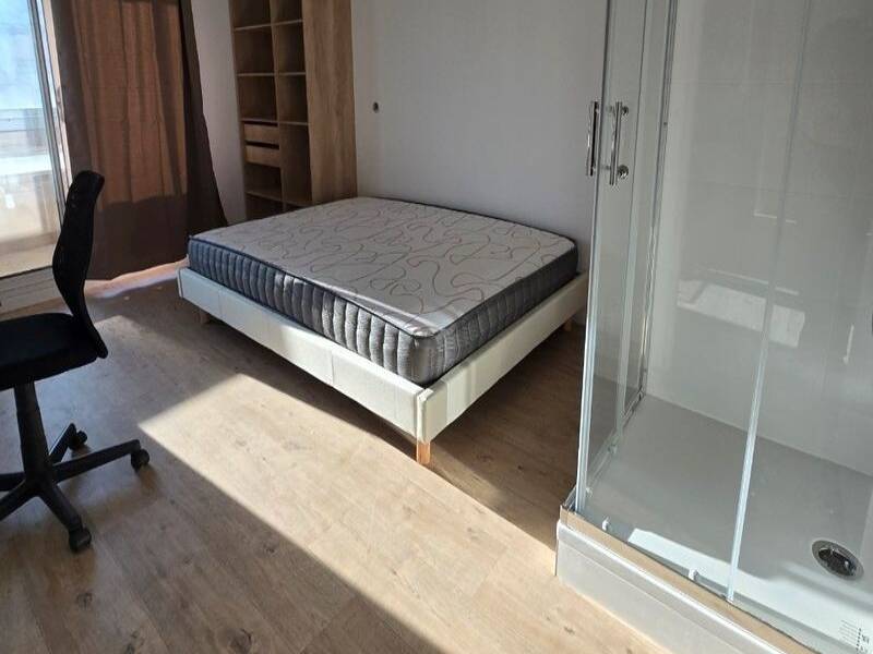 Maison à louer, 10m², VAULX EN VELIN