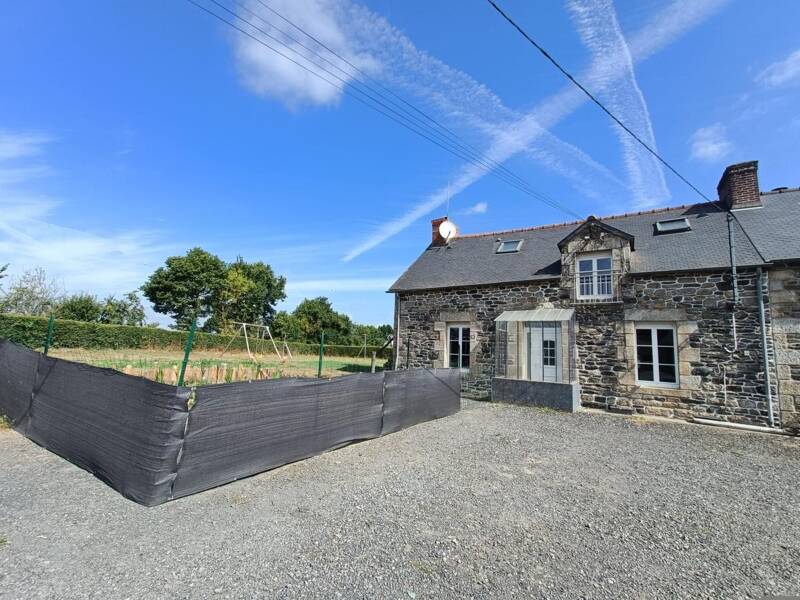 Maison à louer, 77m², LE MENE