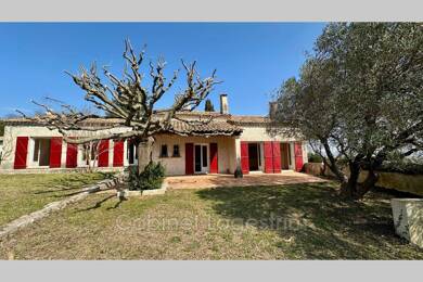 Villa à vendre 345 000 € 13 pièces 4 chambres 200 m² 965 m² de terrain Sauzet 30190