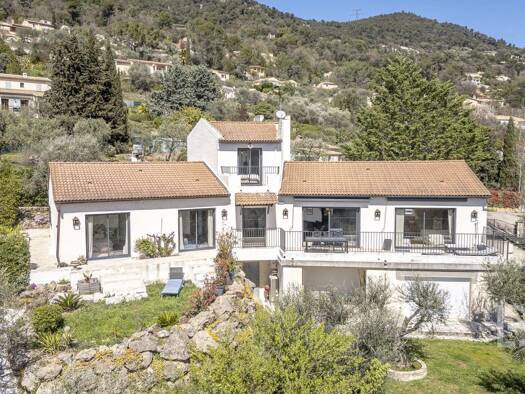 Appartement à vendre 730 000 € 6 pièces 5 chambres 170 m² RDC Le Tignet 06530