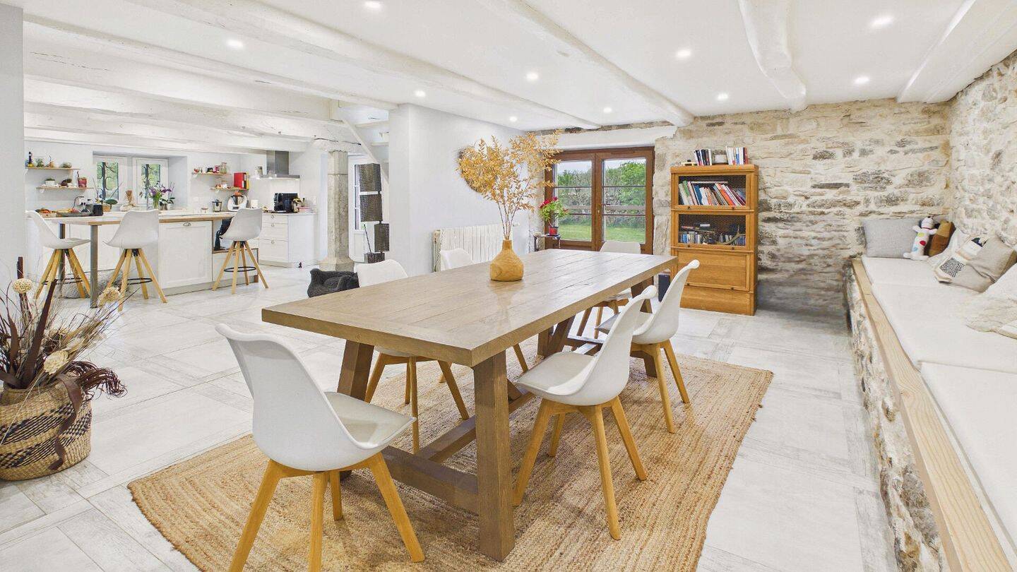 Maison à vendre, 300m², SAINT ANTONIN NOBLE VAL