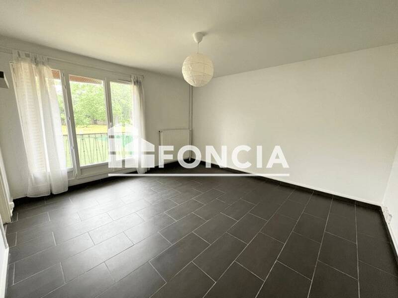 Maison à louer, 28m², SAINT MAUR DES FOSSES