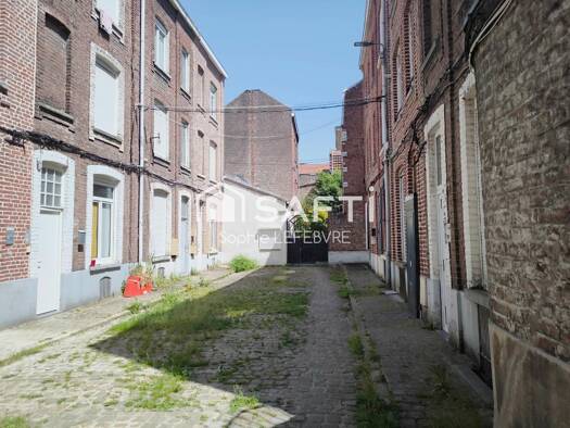 Immeuble à vendre 445 000 € 110 m² Wazemmes Lille 59000