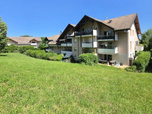 Appartement à vendre 295 000 € 3 pièces 2 chambres 67 m² 3 étages Coeur de Seynod Annecy 74600
