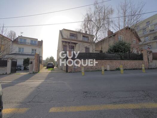 Maison à vendre 849 000 € 9 pièces 5 chambres 270 m² 1 050 m² de terrain Haut Goulet-Jules Auffret Noisy-le-Sec 93130