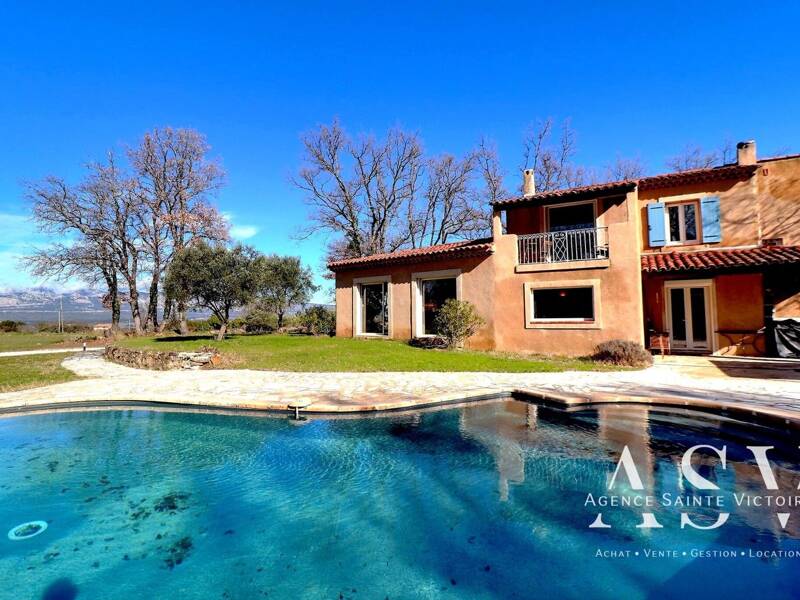 Maison à louer, 217m², TRETS