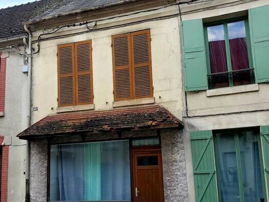 Maison à vendre 98 000 € 7 pièces 6 chambres 148 m² 643 m² de terrain Fère-en-Tardenois 02130