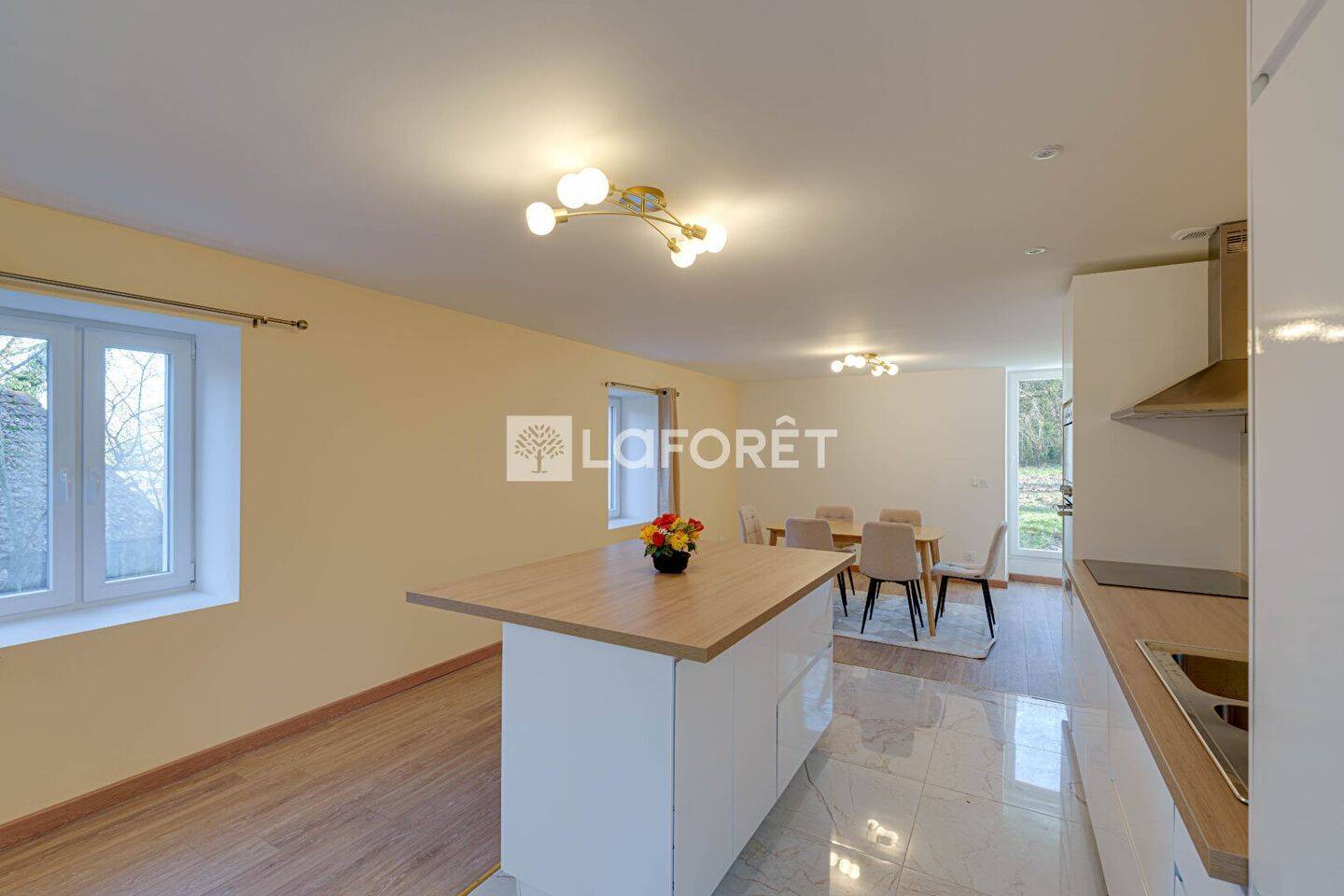 Maison à vendre, 191m², SAINT PAUL EN CHABLAIS