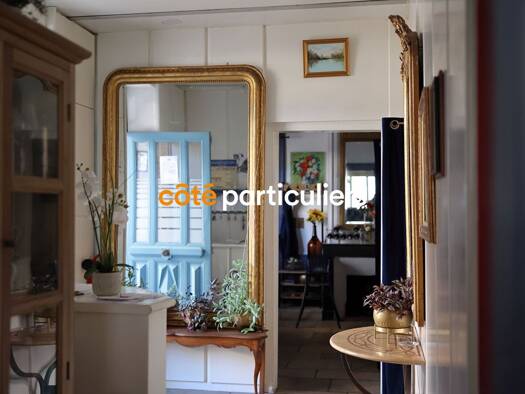 Boutique à vendre Fonds de commerce 318 000 € 10 pièces 286 m² de surface de vente Réalville 82440