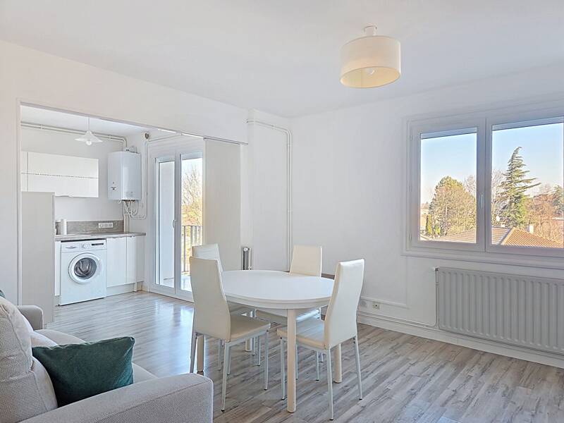 Maison à louer, 31m², PERONNAS