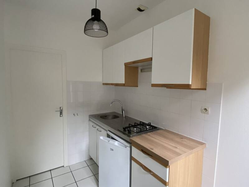 Maison à louer, 28m², SAINT ETIENNE