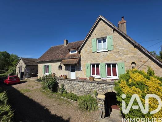 Maison à vendre 96 000 € 5 pièces 2 chambres 92 m² 570 m² de terrain Montapas 58110