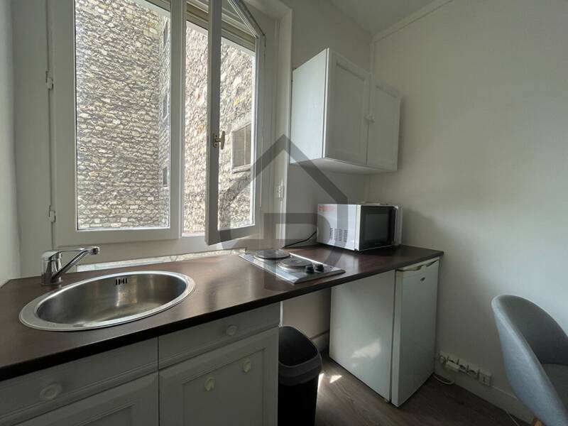 Maison à louer, 13m², PARIS 11E