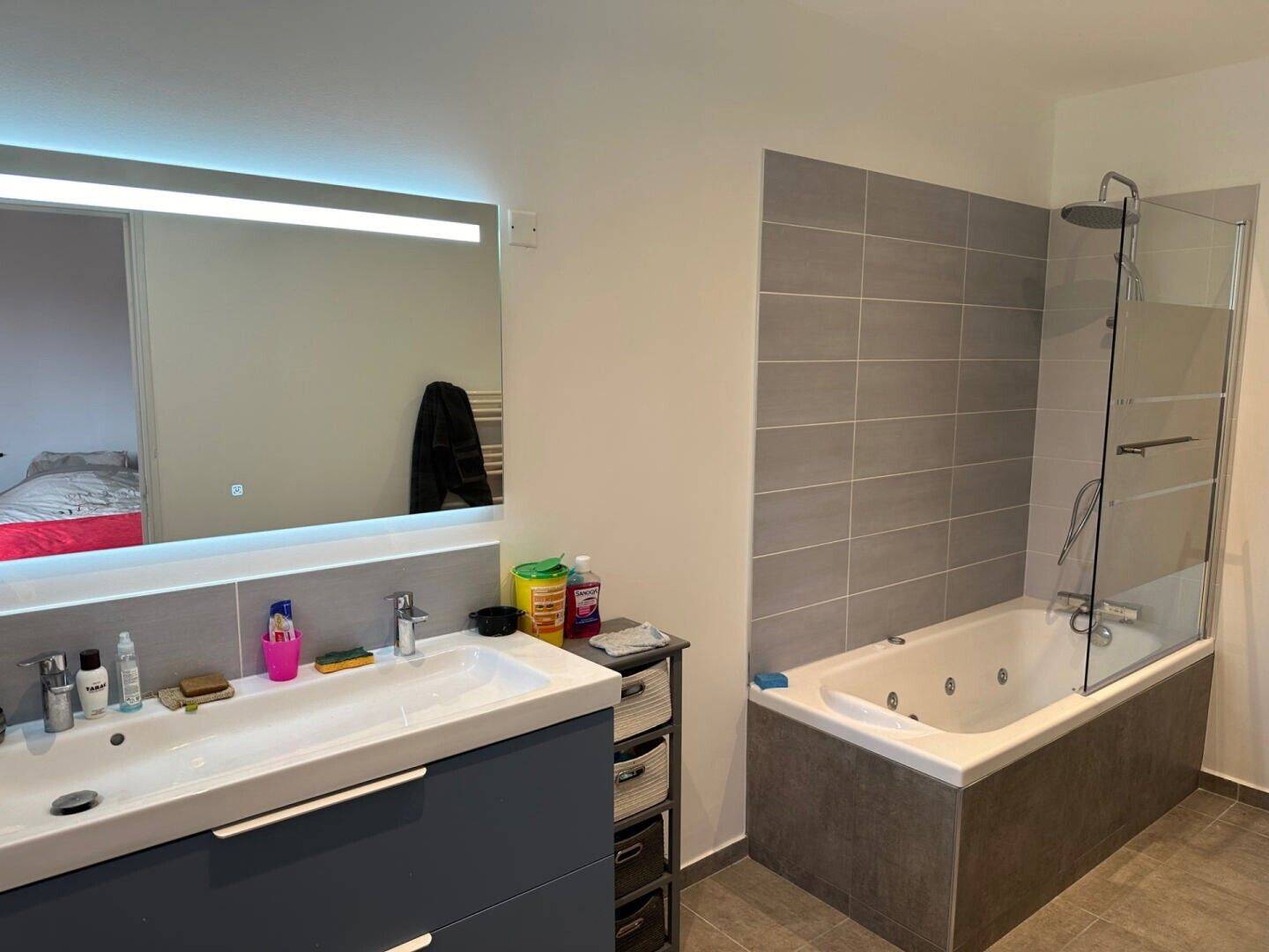 Maison à vendre, 127m², MEZIERES SUR COUESNON
