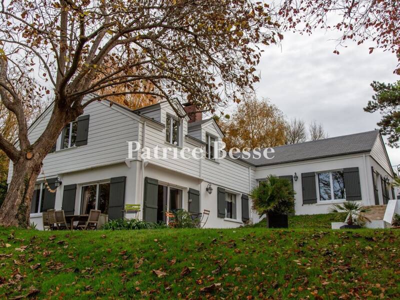 Maison à vendre, 370m², SAINT NOM LA BRETECHE