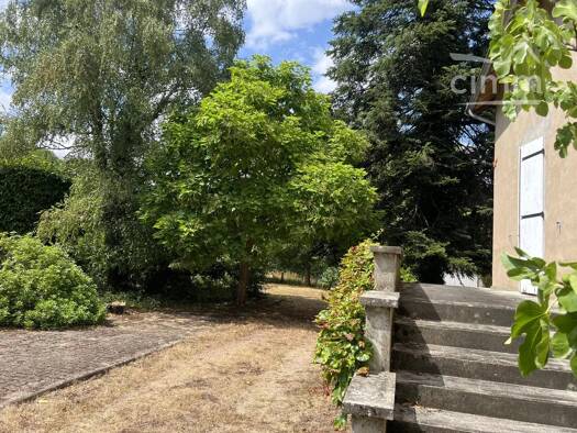 Maison à vendre 159 300 € 7 pièces 4 chambres 125 m² Diou 03290