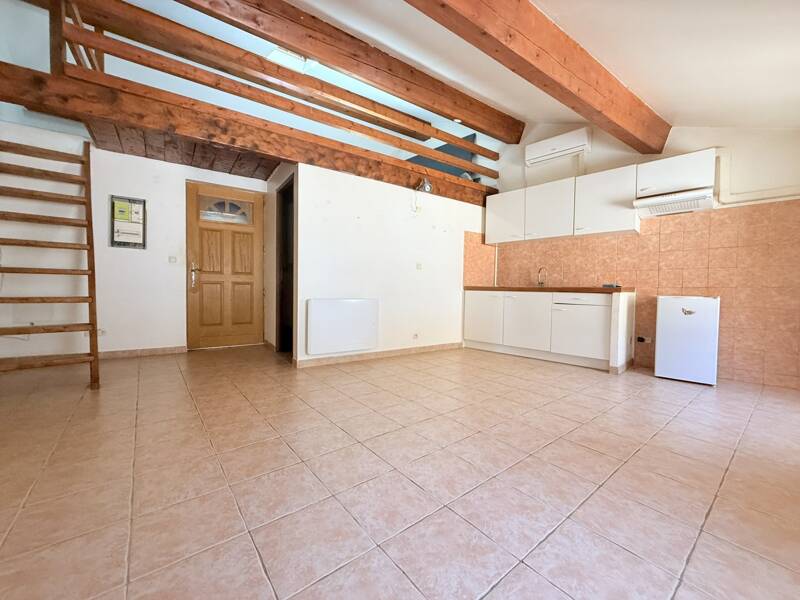Maison à vendre, 32m², SAINTE ANASTASIE SUR ISSOLE