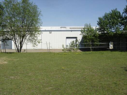 Local commercial à vendre 280 000 € 930 m² de surface de vente Héry 89550