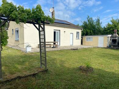 Maison de plain-pied à vendre 120 000 € 3 pièces 2 chambres 70 m² 447 m² de terrain Saint Hilaire la Gravelle 41160