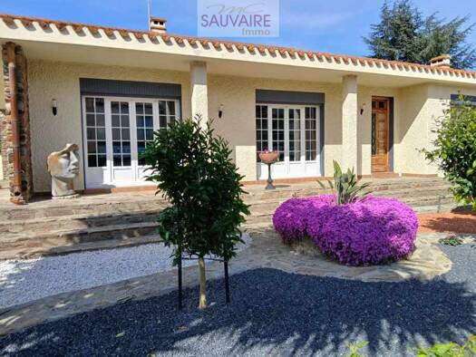 Maison de plain-pied à vendre 399 000 € 4 pièces 3 chambres 125 m² 702 m² de terrain Nord Saint-Laurent-de-la-Salanque 66250