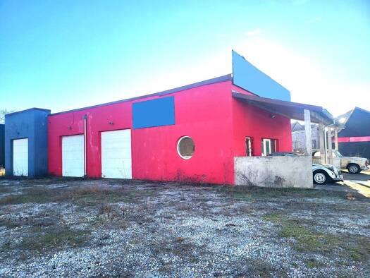 Local commercial à vendre 440 000 € 220 m² de surface de vente Valdoie 90300