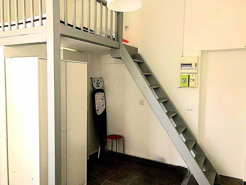 Maison à louer, 13m², PARIS 18E