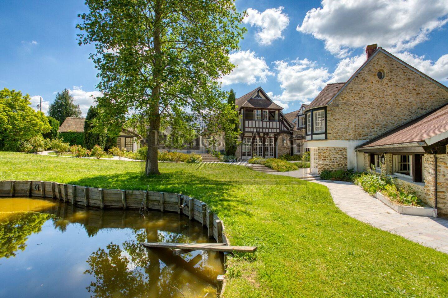 Maison à vendre, 550m², MONTFORT L'AMAURY